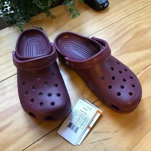 CROCS NWT - W/10 or M/8